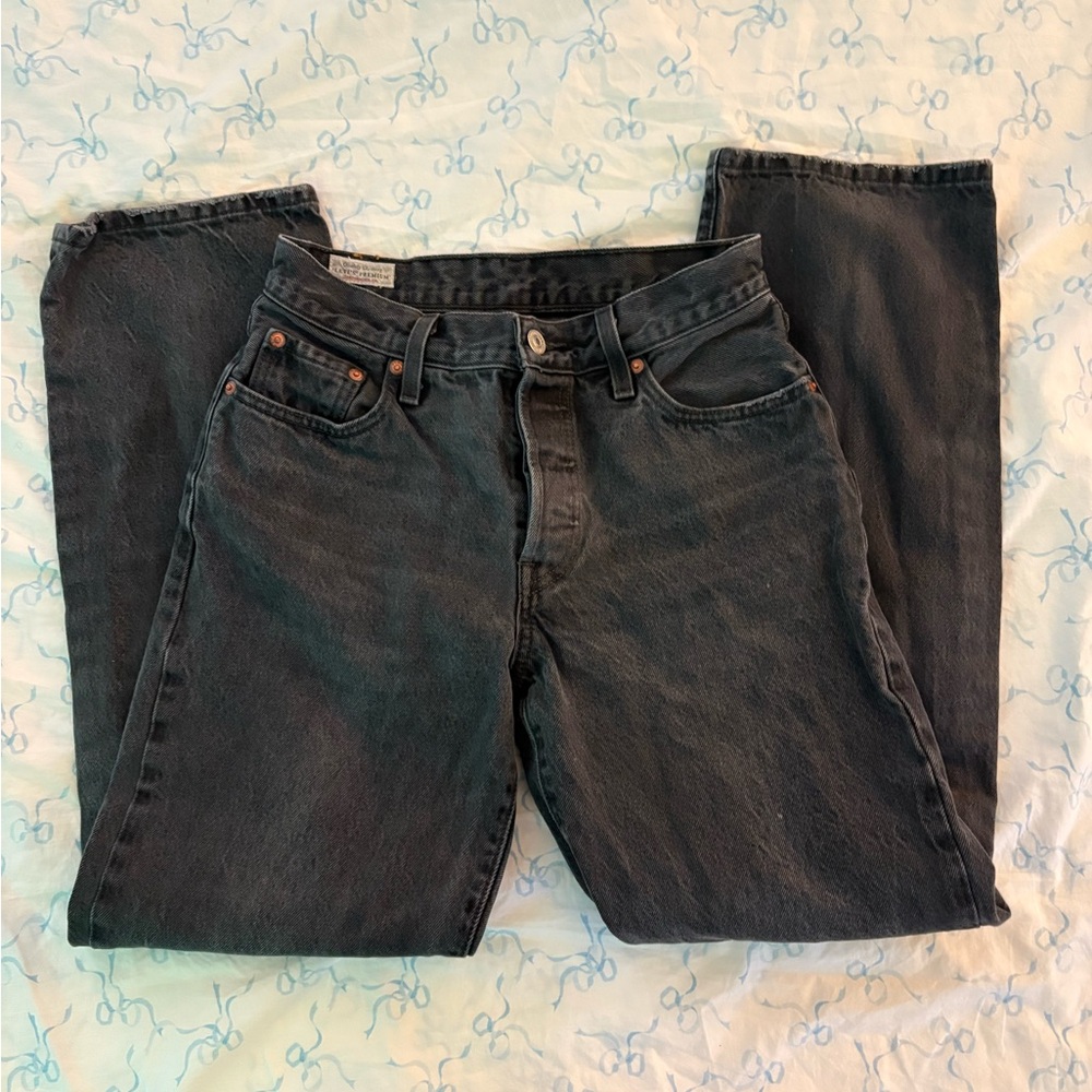 levi’s black 501 jeans